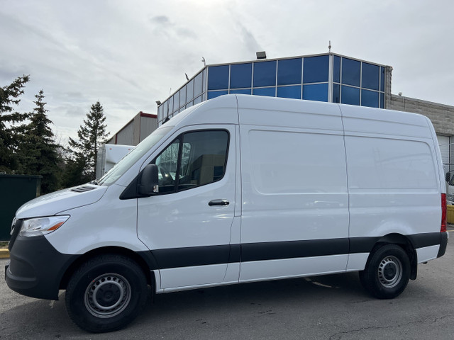 2023 Mercedes-Benz Sprinter Van SPRINTER 2500- CARGO- 144WB High in Cars & Trucks in Oakville / Halton Region - Image 4