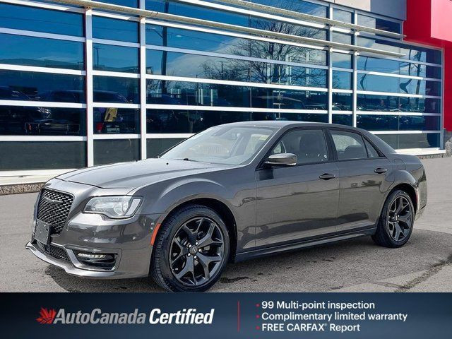 2021 Chrysler 300 300 Touring L Sport/Comfort/Safety Pkgs in Cars & Trucks in Guelph