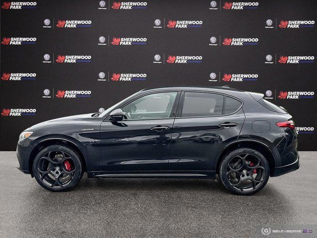 2022 Alfa Romeo Stelvio Veloce | HEATED SEATS & STEERING in Cars & Trucks in Strathcona County - Image 3