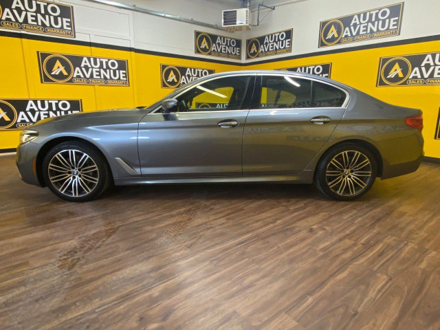 2017 BMW 5 Series 530i xDrive - M PACKAGE in Cars & Trucks in Calgary - Image 2