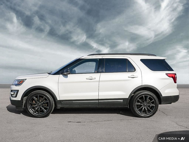 2017 Ford Explorer XLT | 4WD | SUNROOF | NAVI | HTD STS | DUAL C in Cars & Trucks in Oakville / Halton Region - Image 3