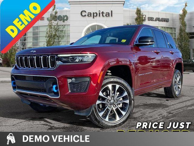 2023 Jeep Grand Cherokee 4xe Overland | Rear Seat Video Group in Cars & Trucks in Edmonton