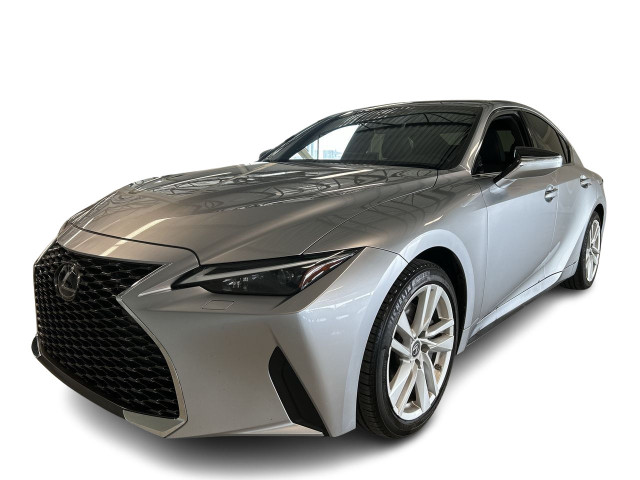 2022 Lexus IS IS 300, 4X4, Cuir, Nav, Carplay, Bluetooth, Caméra in Cars & Trucks in City of Montréal