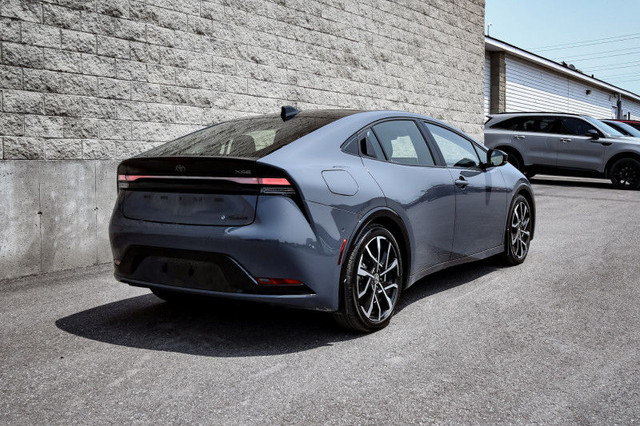 2024 Toyota Prius Prime XSE • HYBRID • SUNROOF • NAV • COOLED SE in Cars & Trucks in Kingston - Image 3