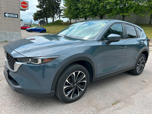 2024 Mazda CX-5 GS ONE OWNER| SUNROOF| 19" WHEELS in Cars & Trucks in Markham / York Region