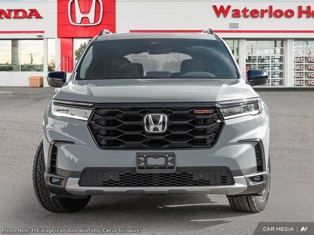 2025 Honda Pilot TrailSport in Cars & Trucks in Kitchener / Waterloo - Image 2