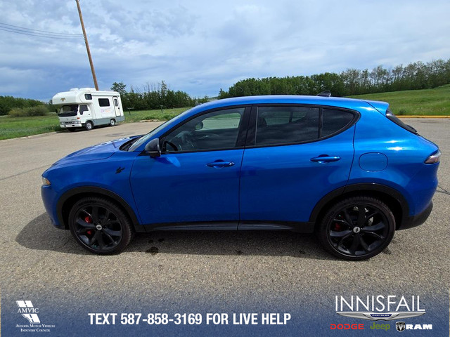 2024 Dodge Hornet PHEV R/T in Cars & Trucks in Red Deer - Image 4