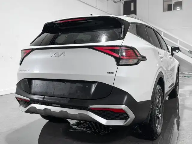 2023 Kia Sportage LX | Heated Seats | Backup Camera | AWD in Cars & Trucks in Grande Prairie - Image 7