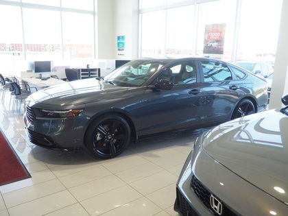 2025 Honda Accord Hybrid Sport-L eCVT in Cars & Trucks in Edmonton - Image 4