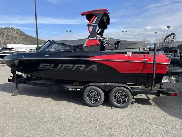 2023 Supra SR in Powerboats & Motorboats in Saskatoon