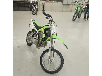 2019 Kawasaki KLX110 OFFROAD Venez nous voir pour véhicules, pièces, accessoires et vêtements aussi!...