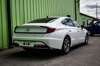 This 2021 Hyundai Sonata is for sale today. This sedan has 72,197 kms. It's white in colour . It has... (image 2)
