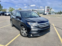All Wheel Drive,4-Wheel Disc Brakes,Brake Assist,ABS,Power Steering,Traction Control,Tires - Rear Al... (image 2)