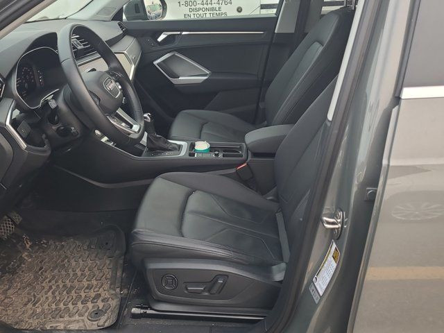 2021 Audi Q3 Progressiv AWD | Leather | Pano Roof in Cars & Trucks in Guelph - Image 3