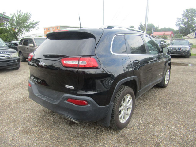 2016 Jeep Cherokee 4WD 4dr North-SUNROOF-FINANCE AVAILABLE in Cars & Trucks in Edmonton - Image 4