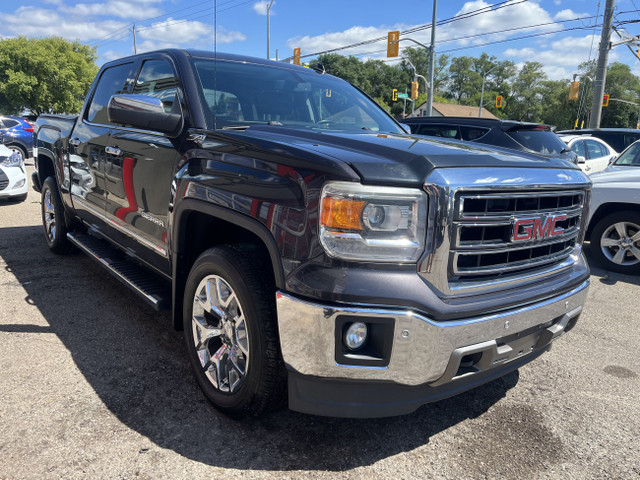 2014 GMC Sierra 1500 SLT Z71 in Cars & Trucks in Kitchener / Waterloo - Image 3