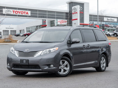 2014 Toyota Sienna XLE 7 Passenger AWD LIMITED PACKAGE / NAVI...