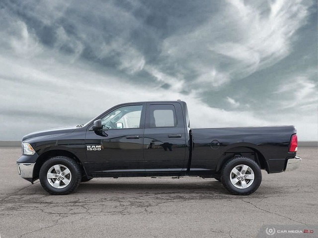 2014 Ram 1500 SXT | 4X4 | V6 | HITCH | QUAD CAB & MORE!!! in Cars & Trucks in Oakville / Halton Region - Image 3