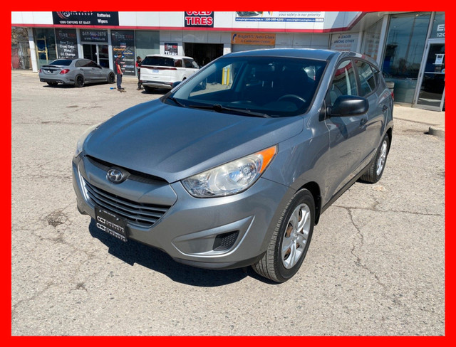 2012 Hyundai Tucson GL *AUTOMATIC/LOW KMS/GAS SAVER/PRICED TO SE in Cars & Trucks in London - Image 2