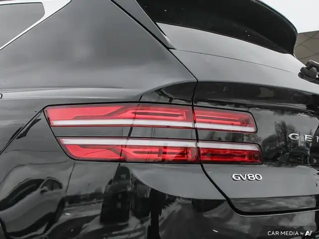 2024 Genesis GV80 3.5T Prestige 7P panoramic Sunroof | Alloy... in Cars & Trucks in London - Image 13