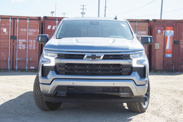 2025 Chevrolet Silverado 1500 Crew RST 4WD in Cars & Trucks in Edmonton - Image 3