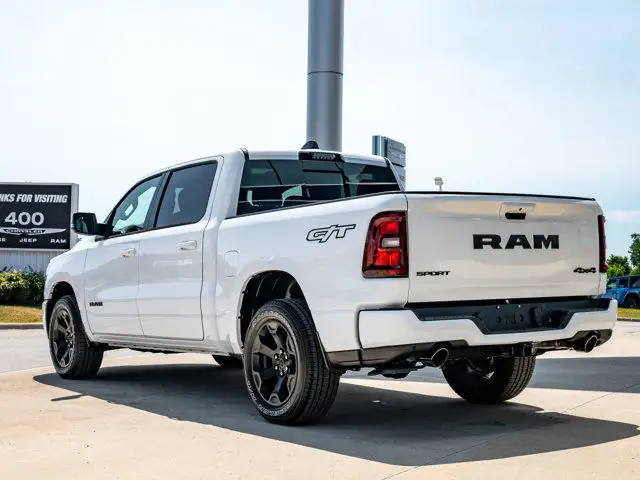 2025 Ram 1500 Sport dans Autos et camions dans Barrie - Image 6