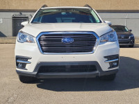 Low Mileage, Captain's Chairs, Sunroof, Heated Seats, Power Tailgate, Blind Spot Assist! At Subaru E... (image 1)