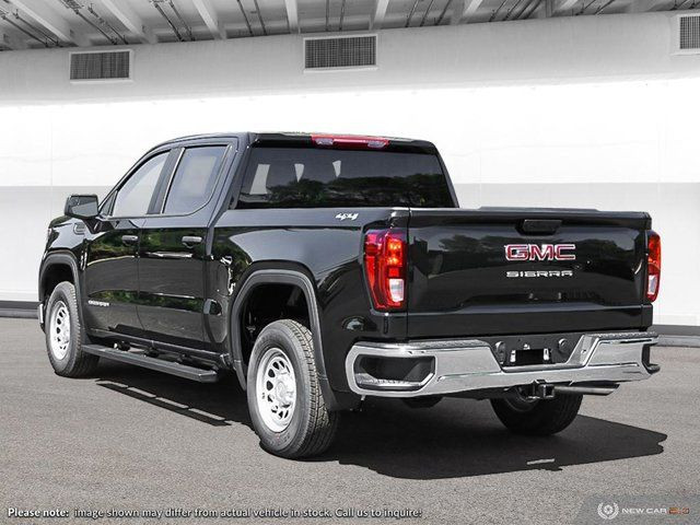 2024 GMC Sierra 1500 Pro 5.3L Crew Cab Graphite Edition in Cars & Trucks in Winnipeg - Image 4