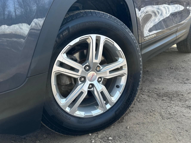 2018 GMC Terrain SLE in Cars & Trucks in Mississauga / Peel Region - Image 2