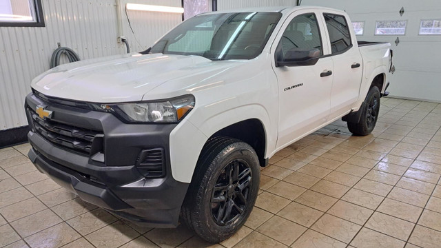 Chevrolet Colorado WT cabine multiplace 4RM 2023 BOITE COURTE dans Autos et camions  à Trois-Rivières