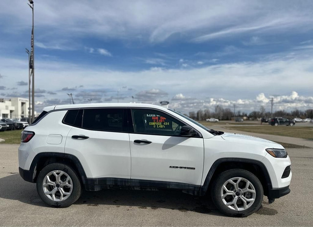 2025 Jeep Compass in Cars & Trucks in Winnipeg - Image 4