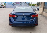 CLEAN CARFAX! - Heated Seats - Sunroof - Apple CarPlay & Android Auto - Heated Steering Wheel - Back... (image 7)