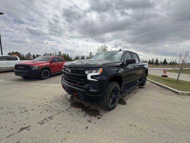 2024 Chevrolet Silverado 1500 LT Trail Boss 6.2 *Demo Special* in Cars & Trucks in Fort McMurray