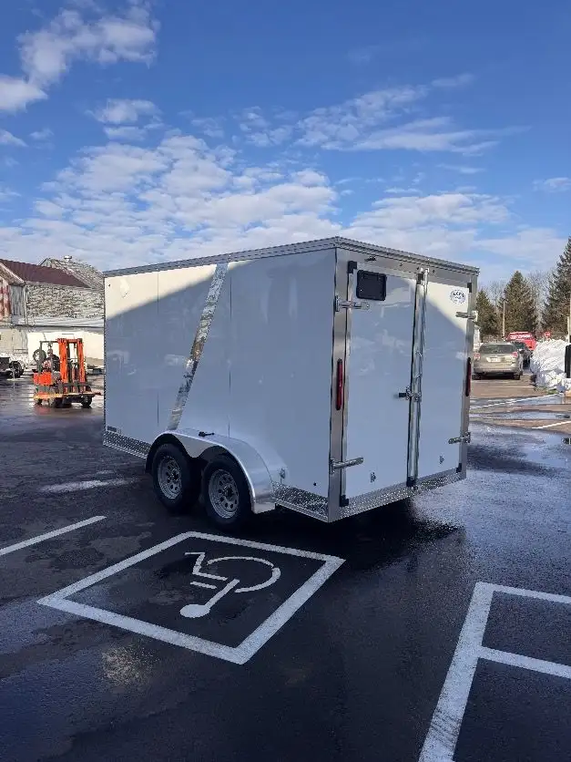7x12 Tandem Axle 6.6 FT Interior barn door Enclosed Cargo Traile in Cargo & Utility Trailers in Brantford - Image 4