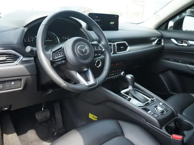 2024 Mazda CX-5 GS | All Wheel Drive | Leather in Cars & Trucks in Hamilton - Image 10