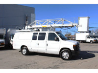 1 SEUL PROPRIO / 92.000 KM CERTIFIÉ / GARANTIE 1 ANS / 2014 FORD E350 CARGO ALLONGÉ AVEC NACELLE TTS... (image 5)