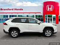 Enjoy effortless adventures in this 2021 Toyota RAV4 Hybrid LE. Its impressive fuel efficiency and a... (image 6)