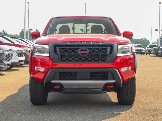 2023 Nissan Frontier PRO-4X 3.8L dans Autos et camions dans Ville d’Edmonton - Image 4