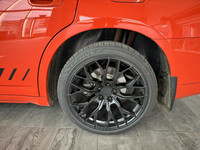 UCONNECT HANDS-FREE COMMUNICATION, P245/45R20 ALL-SEASON PERFORMANCE BSW TIRES, PWR SUNROOF, 29V R/T... (image 7)