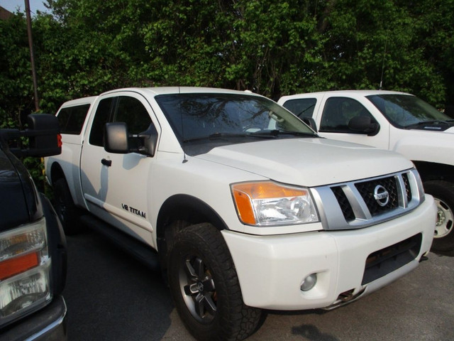 2015 Nissan Titan KING CAB PRO-4XMECANIQUE A1 4X4  financement m in Cars & Trucks in Laval / North Shore