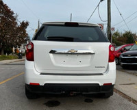 2015 Chevrolet Equinox Spacious, Comfortable Versatile! This midsize SUV offers a smooth ride, ample... (image 5)