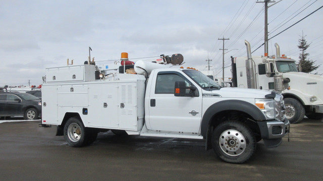 2014 Ford F-550 XLT SERVICE TRUCK WITH CRANE & VMAC in Cars & Trucks in Edmonton - Image 4