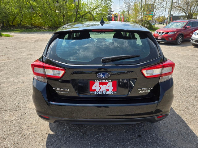 2017 Subaru Impreza Premium HB in Cars & Trucks in Oshawa / Durham Region - Image 4