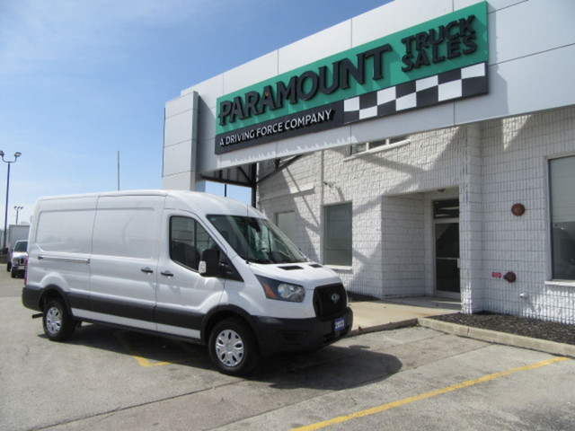 2023 Ford Transit Passenger Wagon T-250 148in WB EXT MID ROOF in Cars & Trucks in Oakville / Halton Region