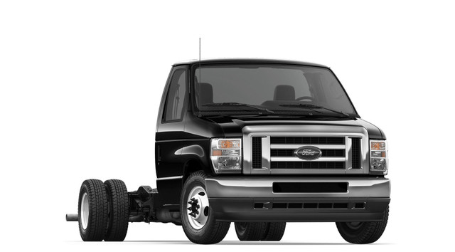2026 Ford E-series Base in Cars & Trucks in Kingston
