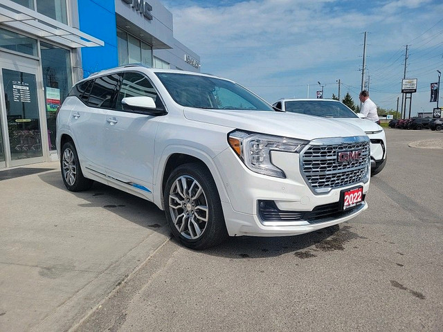 2022 GMC Terrain Denali in Cars & Trucks in Markham / York Region - Image 3