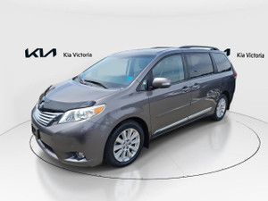 2014 Toyota Sienna XLE 7 Passenger
