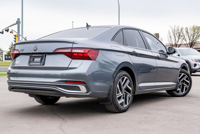 2023 Volkswagen Jetta Highline in Cars & Trucks in Edmonton - Image 2