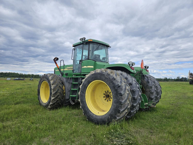 2005 John Deere 4WD Tractor 9320 in Farming Equipment in Calgary - Image 3