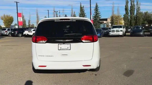 2024 Chrysler Grand Caravan SXT | Remote Start | Apple CarPlay in Cars & Trucks in Edmonton - Image 8